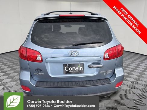 Used 2009 Hyundai Santa Fe Limited w/ Navigation Pkg 5 FWD image 6