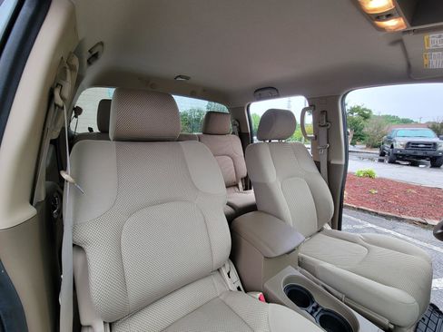 Used 2007 Nissan Frontier SE w/ SE Value Truck Pkg AWD/4WD image 47