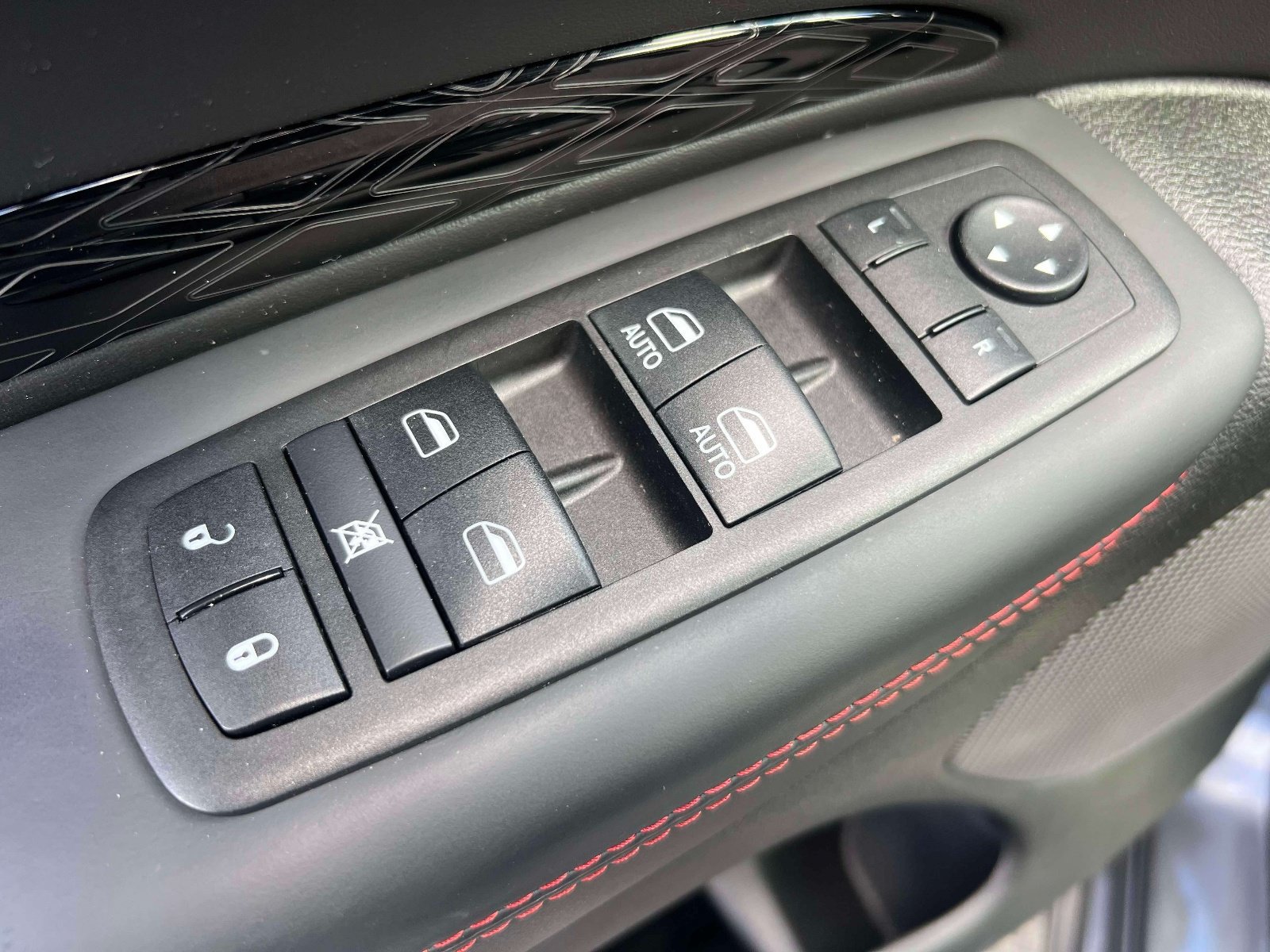 Certified 2025 Dodge Durango GT AWD/4WD image 18