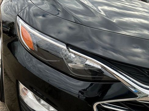 Used 2024 Chevrolet Malibu LT FWD image 28