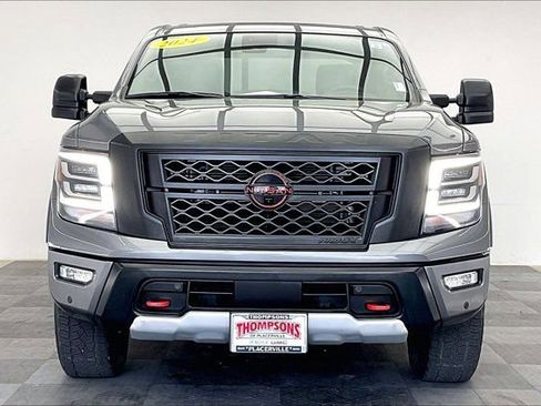 Used 2024 Nissan Titan PRO-4X w/ Pro-4x Convenience Package AWD/4WD image 2