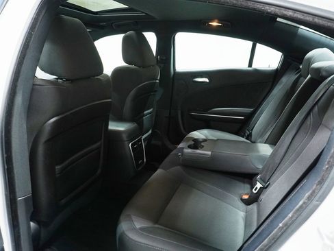 Used 2017 Dodge Charger SXT w/ Rallye Group image 11