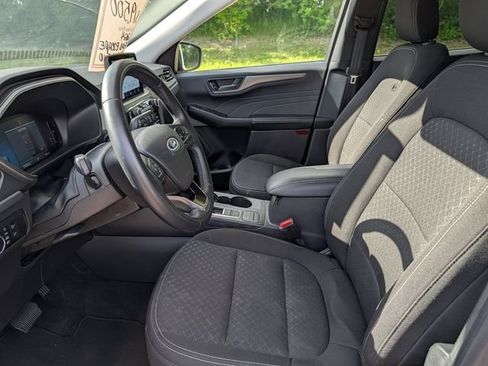 Used 2024 Ford Escape Active FWD image 12
