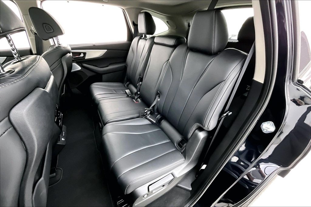 Used 2026 Acura MDX w/ Technology Package FWD image 34