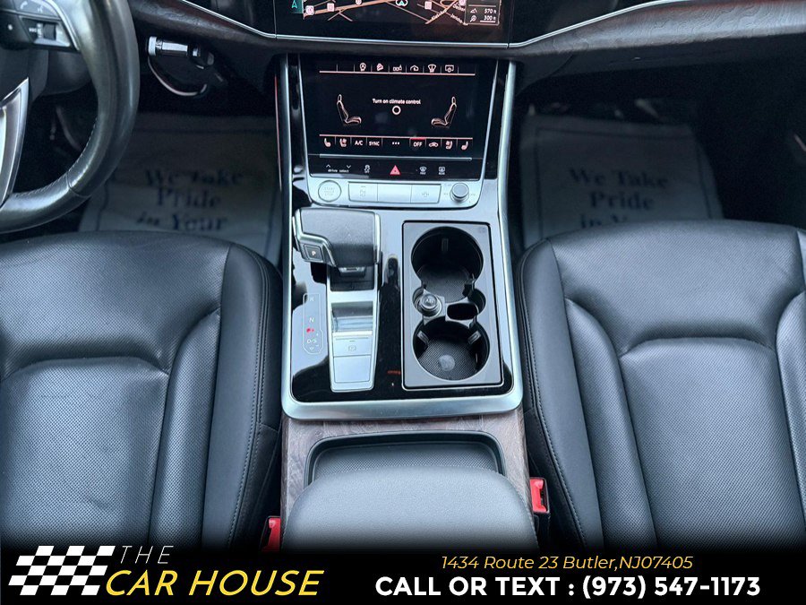 Used 2020 Audi Q7 3.0T Prestige w/ Prestige Package AWD/4WD image 34