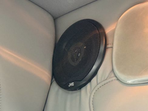 Used 2010 Chevrolet Express 2500 Extended w/ Preferred Equipment Group image 22