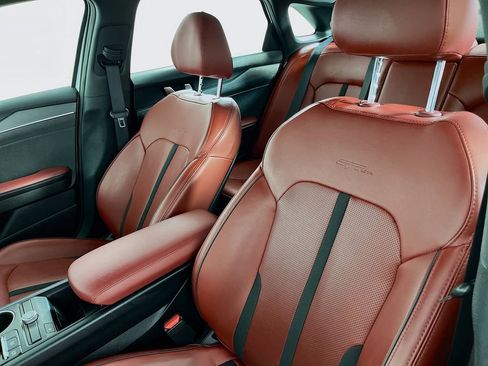 Used 2023 Kia K5 GT-Line w/ GT-Line Premium Package image 23