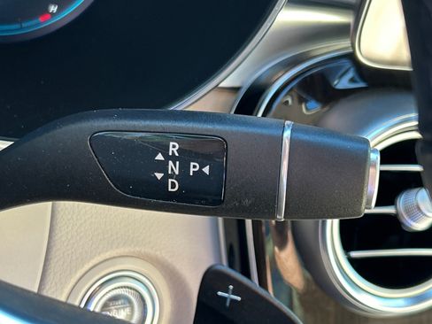 Certified 2021 Mercedes-Benz GLC 300 image 31