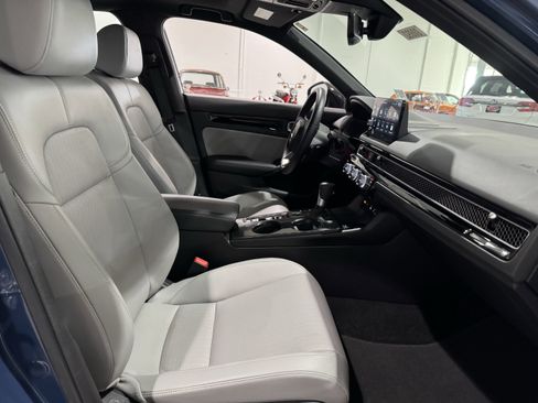 Used 2025 Honda Civic Sport Touring image 38