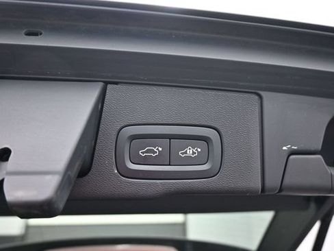Used 2020 Volvo XC60 T5 Momentum AWD/4WD image 20