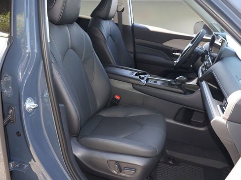 New 2026 Toyota Grand Highlander AWD image 20