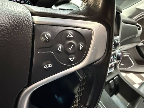 Used 2018 GMC Yukon SLE w/ HD Trailering Package image 27