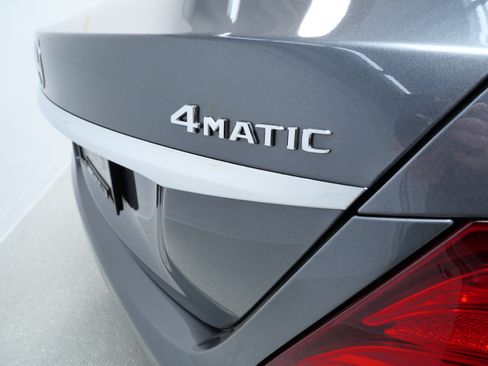 Used 2020 Mercedes-Benz E 350 4MATIC Sedan image 6