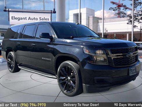 Used 2020 Chevrolet Suburban LT image 3