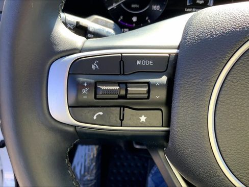 Used 2024 Kia Sportage SX image 24