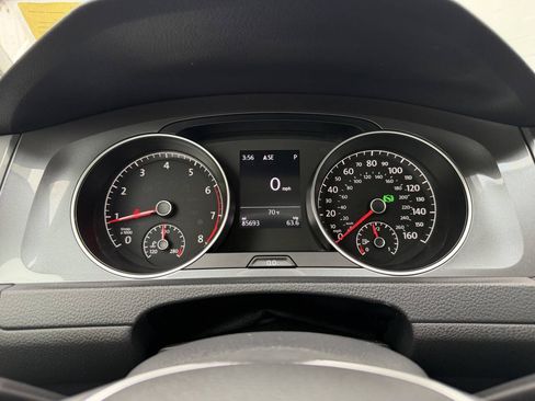 Used 2017 Volkswagen Golf Alltrack SE AWD/4WD image 15