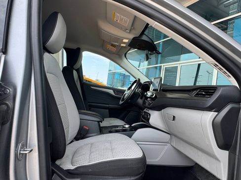 Used 2023 Ford Escape Active AWD/4WD image 24