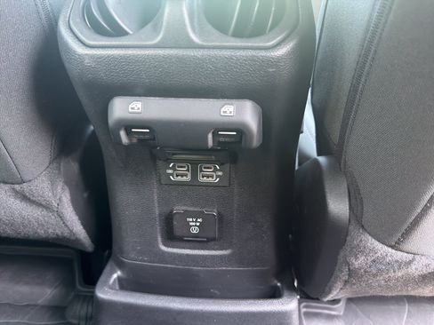 Used 2023 Jeep Wrangler Unlimited w/ Sun & Screen Package AWD/4WD image 27
