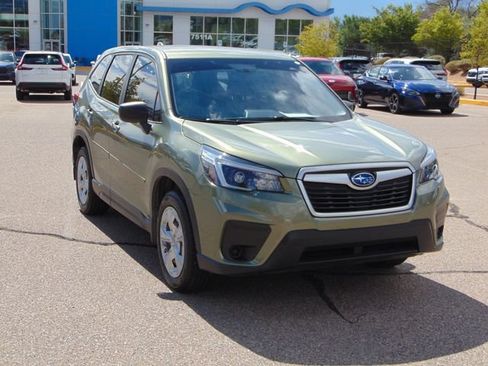 Used 2021 Subaru Forester AWD/4WD image 9