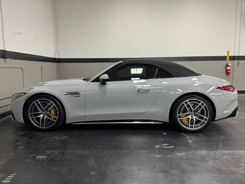 New 2024 Mercedes-Benz SL 55 AMG 4MATIC image 9