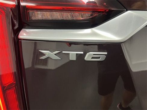 Used 2021 Cadillac XT6 Premium Luxury image 33