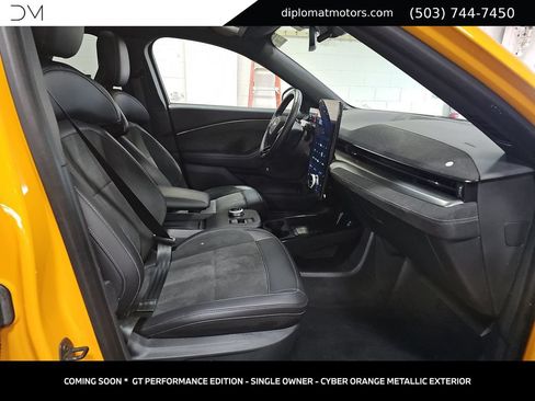 Used 2022 Ford Mustang Mach-E GT w/ GT Performance Edition AWD/4WD image 8