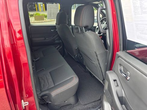 Used 2024 Nissan Frontier PRO-4X w/ Pro Convenience Package AWD/4WD image 11