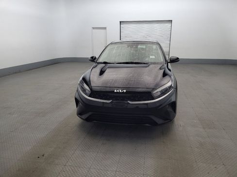 Used 2023 Kia Forte LXS w/ LXS Technology Package FWD image 15