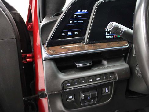 Certified 2023 Cadillac Escalade Sport Platinum image 21