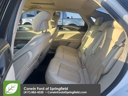 Used 2019 Lincoln MKZ Reserve image 11