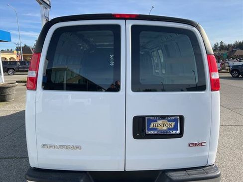 Used 2018 GMC Savana 2500 w/ Driver Convenience Package RWD image 5