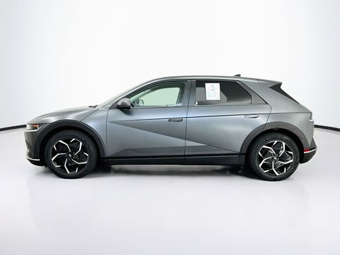 Used 2024 Hyundai Ioniq 5 SEL AWD/4WD image 4