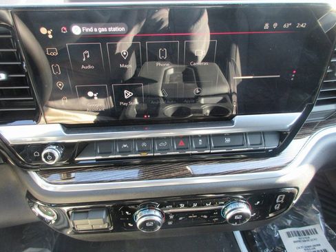 New 2026 GMC Sierra 1500 SLE image 19