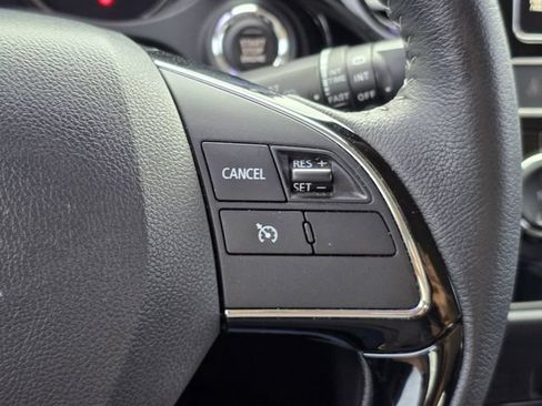 Used 2019 Mitsubishi Outlander SE FWD image 30