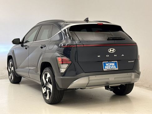 Used 2025 Hyundai Kona Limited AWD/4WD image 7