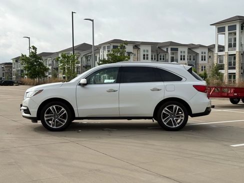 Used 2018 Acura MDX FWD w/ Advance Package image 4