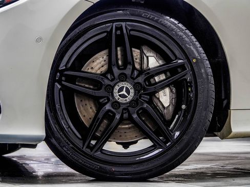 Used 2018 Mercedes-Benz E 400 4MATIC Coupe w/ Premium 2 Package image 6