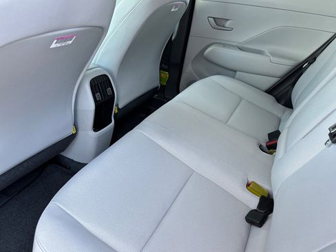 New 2025 Hyundai Kona SEL FWD image 13