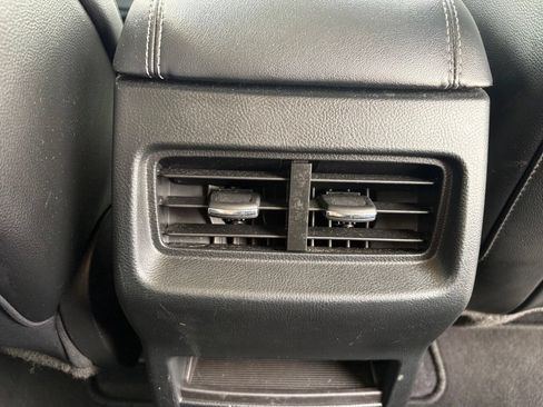 Used 2022 Ford Edge Titanium AWD/4WD image 42