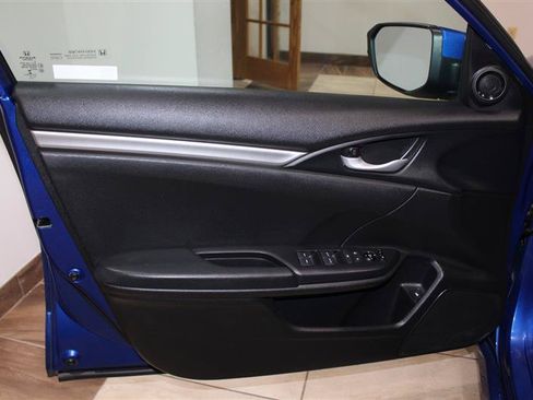 Used 2019 Honda Civic Sport image 27