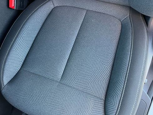 New 2026 Jeep Cherokee Laredo image 9