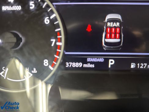 Used 2024 Nissan Pathfinder SV image 13