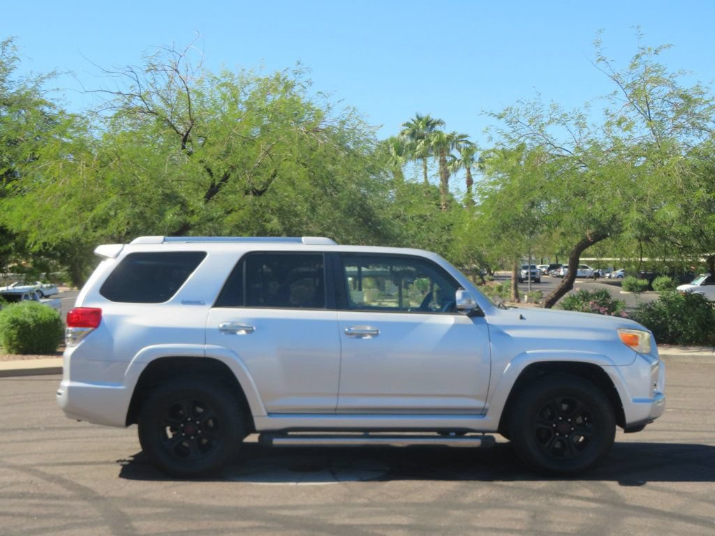 Used 2011 Toyota 4Runner Limited AWD/4WD image 3