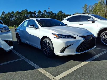 New 2025 Lexus ES 350 w/ Premium Package