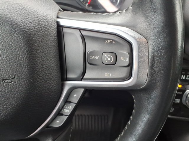 Used 2023 RAM 1500 Laramie AWD/4WD image 25