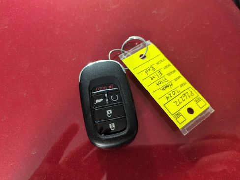 Certified 2024 Honda Pilot Elite image 33