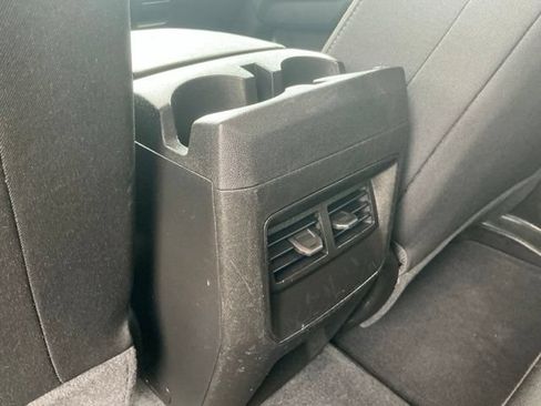 Used 2023 Chevrolet Colorado Trail Boss w/ Technology Package AWD/4WD image 34
