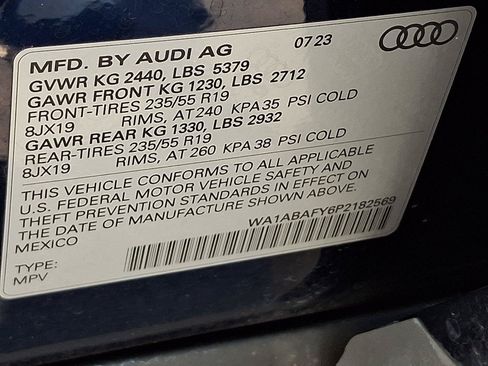 Used 2023 Audi Q5 2.0T Premium w/ Convenience Package AWD/4WD image 28