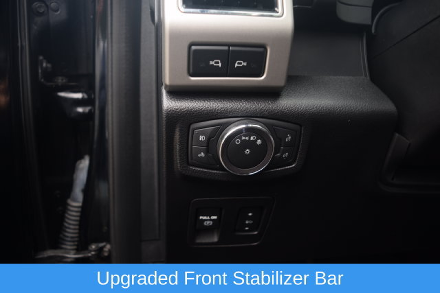 Used 2018 Ford F150 Lariat w/ Equipment Group 502A Luxury AWD/4WD image 7