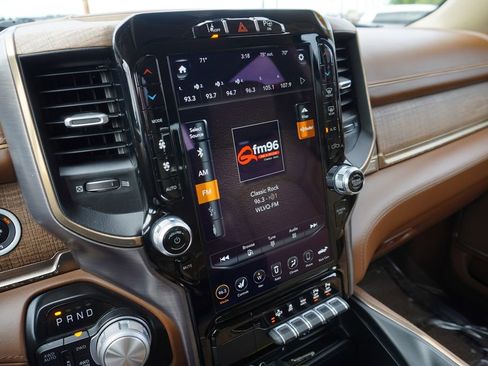 Used 2020 RAM 1500 Limited image 16